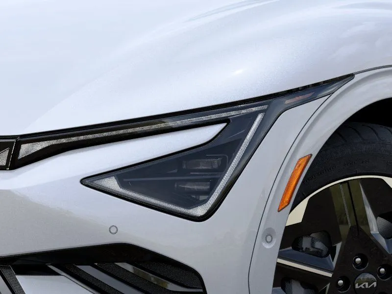 Kia EV6 photo 11