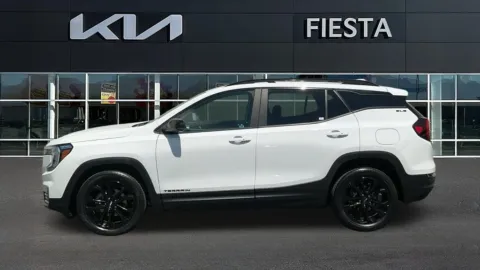 More photos of 2022 GMC Terrain SLE at Fiesta Kia, CA