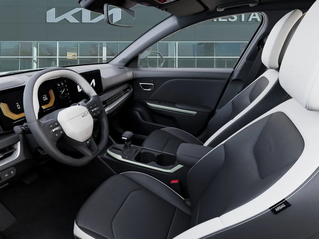 Kia K4 photo 19