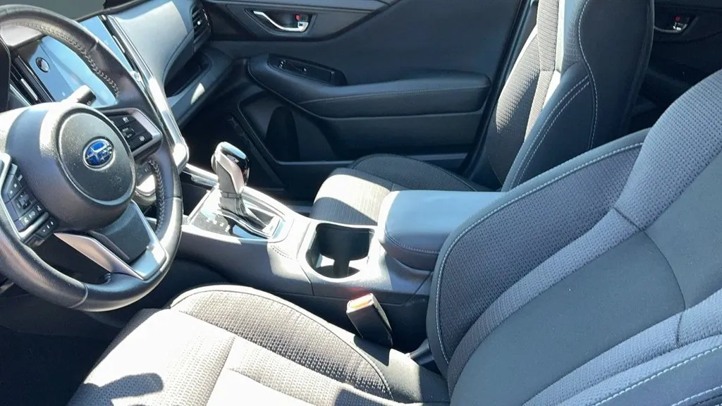 Subaru Outback photo 13