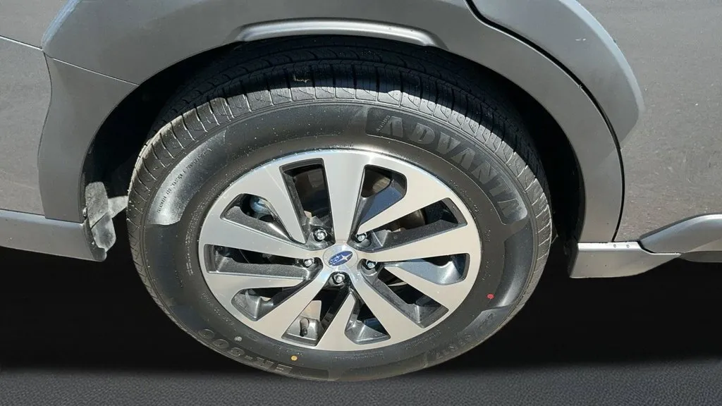 Subaru Outback photo 9