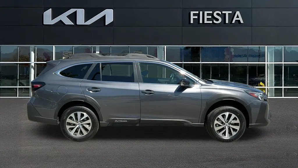Subaru Outback photo 7
