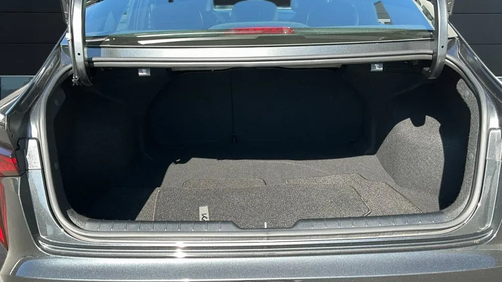Kia K4 photo 17