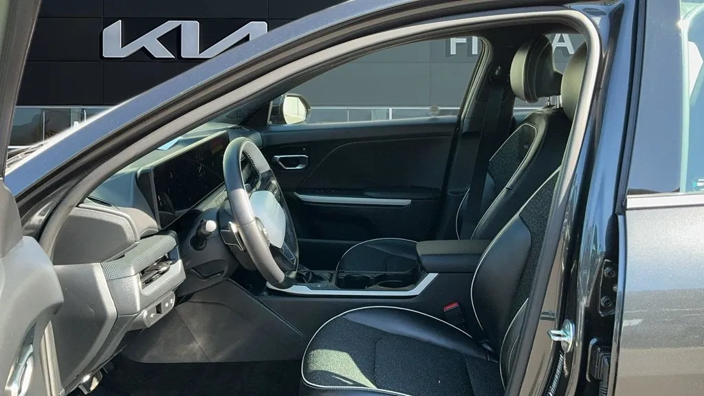 Kia K4 photo 13