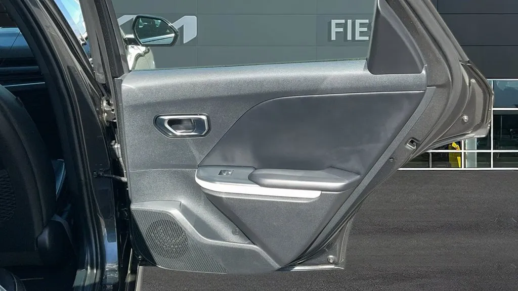 Kia K4 photo 19