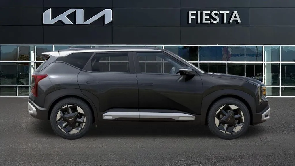 Kia Seltos photo 8