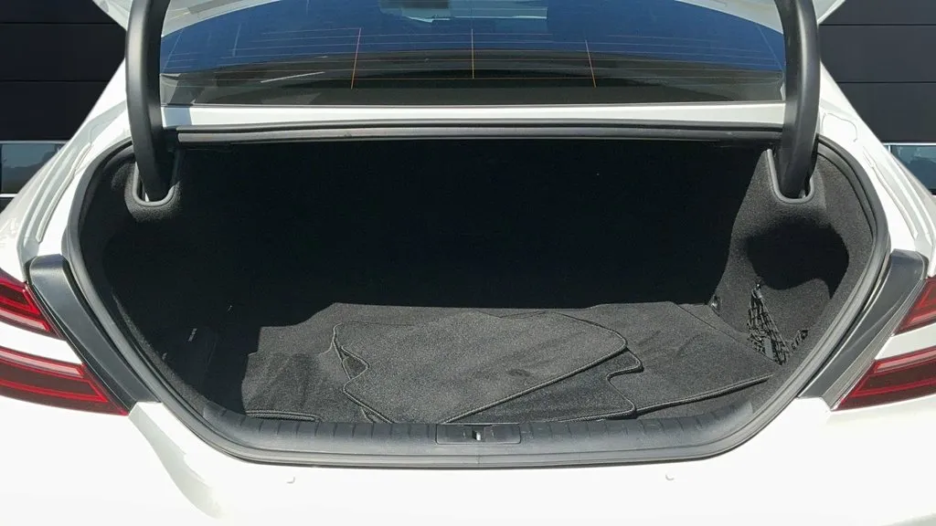 Genesis G70 photo 17