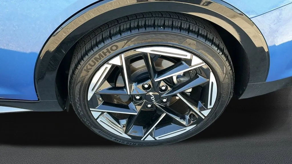 Kia K4 photo 11