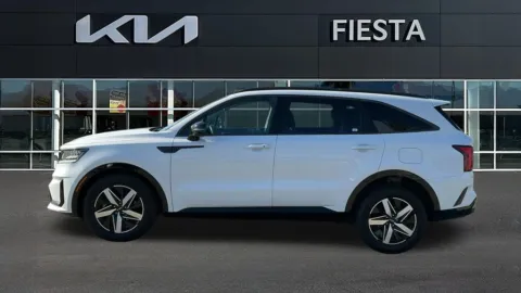 More photos of 2023 Kia Sorento EX at Fiesta Kia, CA
