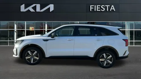 More photos of 2023 Kia Sorento EX at Fiesta Kia, CA