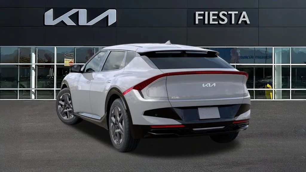 Kia EV6 photo 4