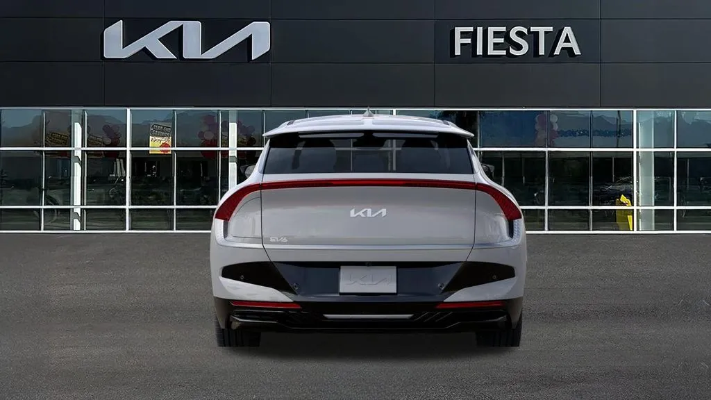 Kia EV6 photo 15