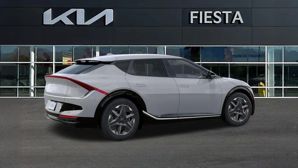 Kia EV6 photo 6
