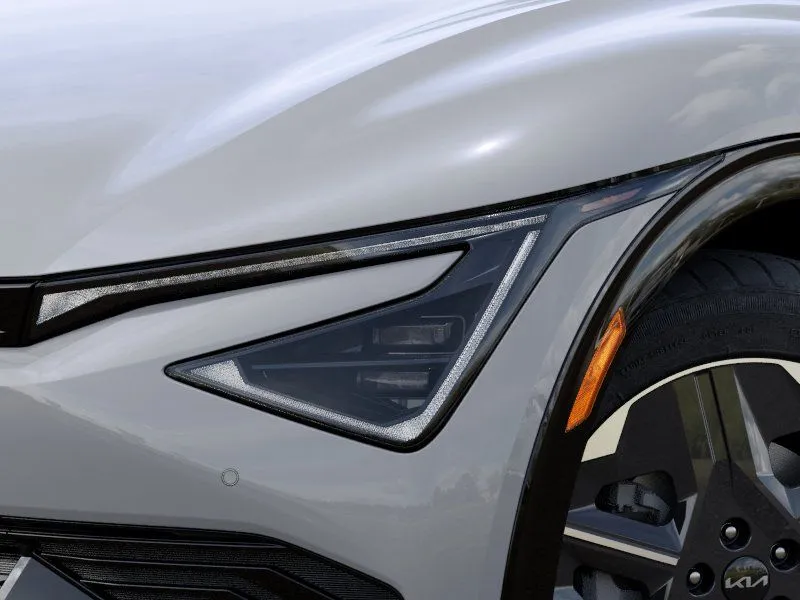 Kia EV6 photo 11