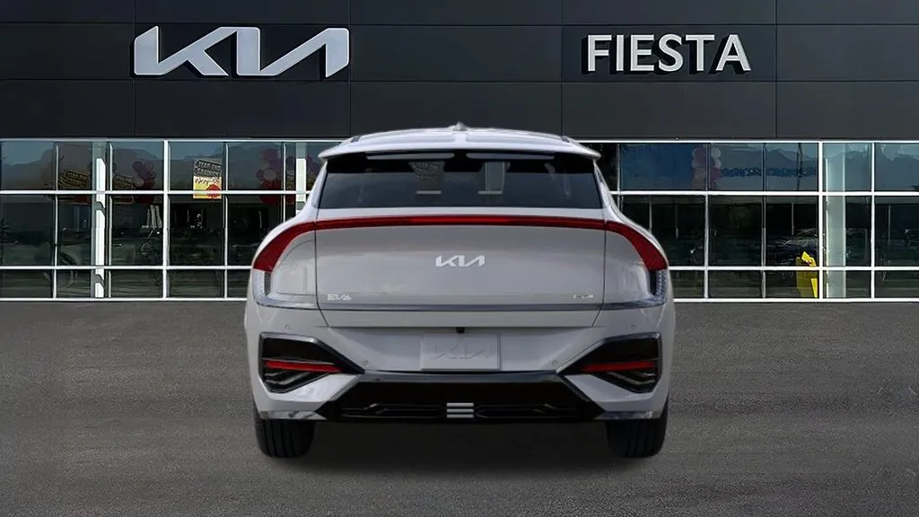 Kia EV6 photo 5