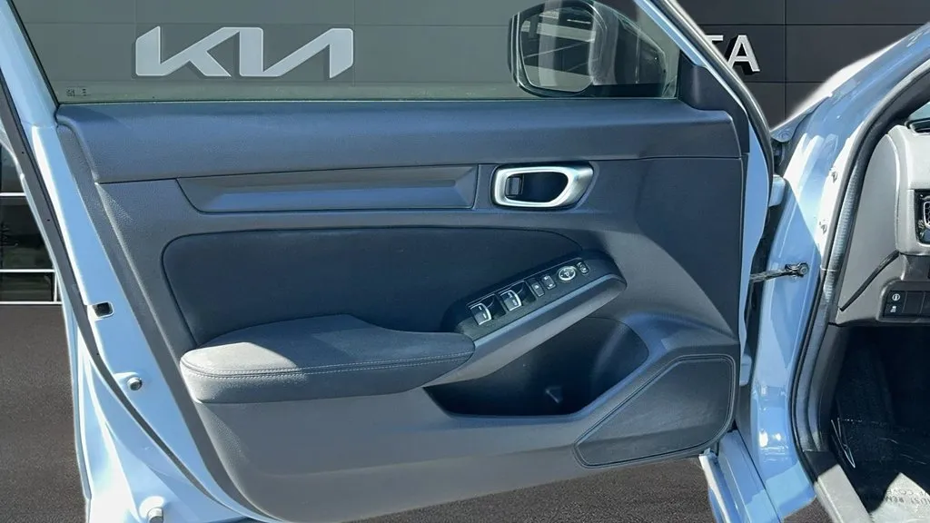 Honda Civic photo 14