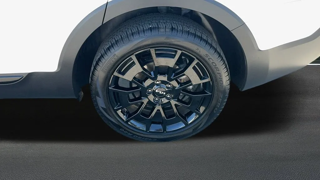 Kia Telluride photo 11