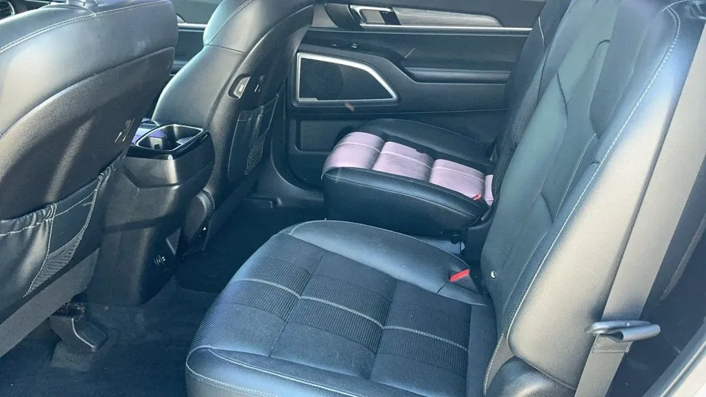 Kia Telluride photo 16