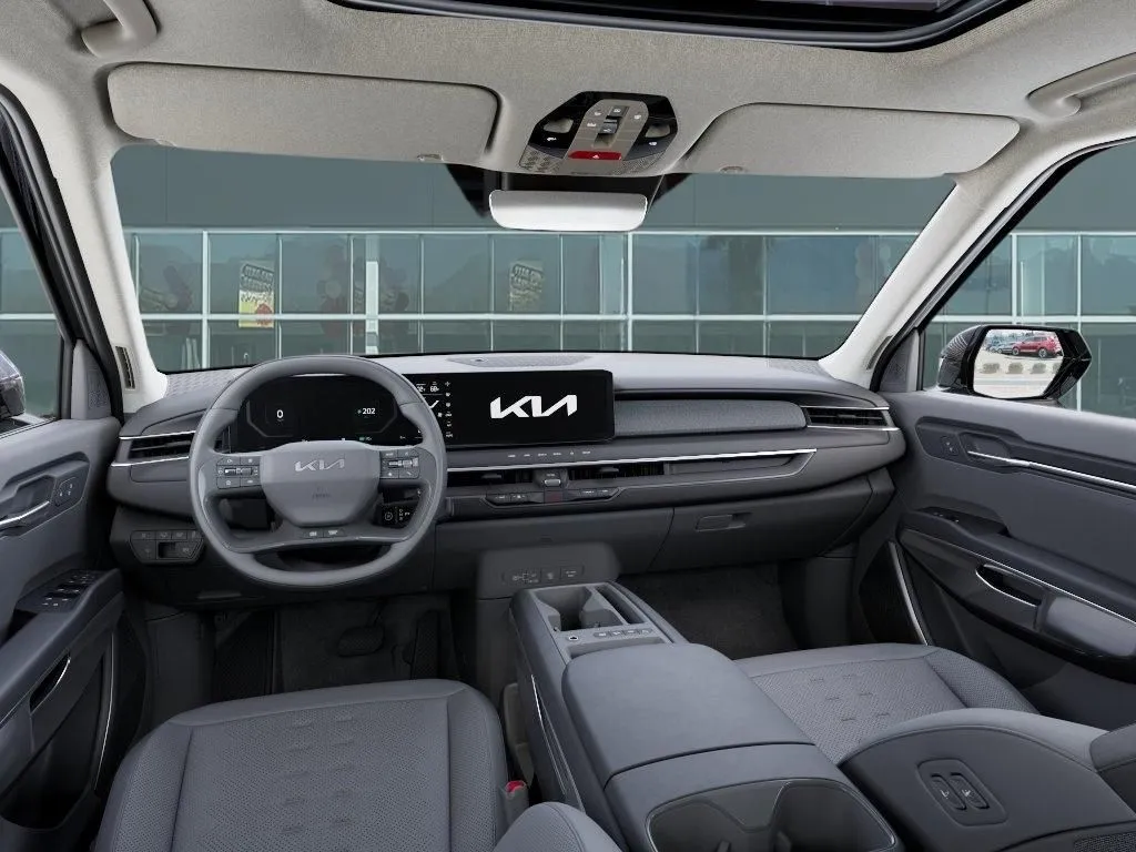 Kia EV9 photo 16