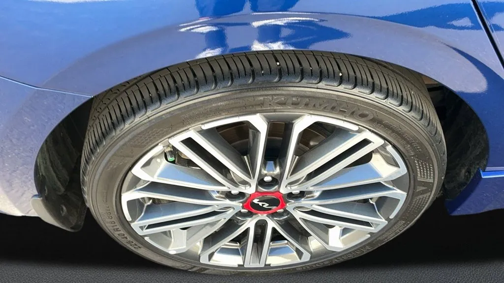 Kia Forte photo 9