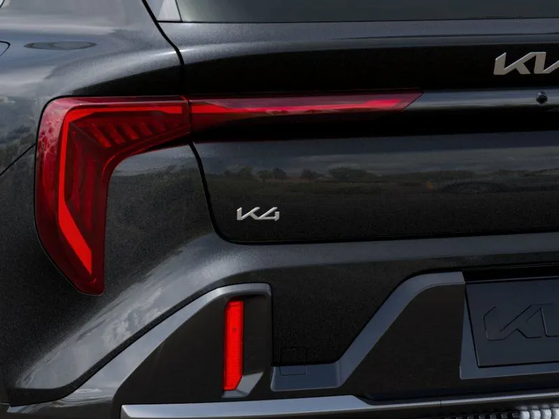Kia K4 photo 13
