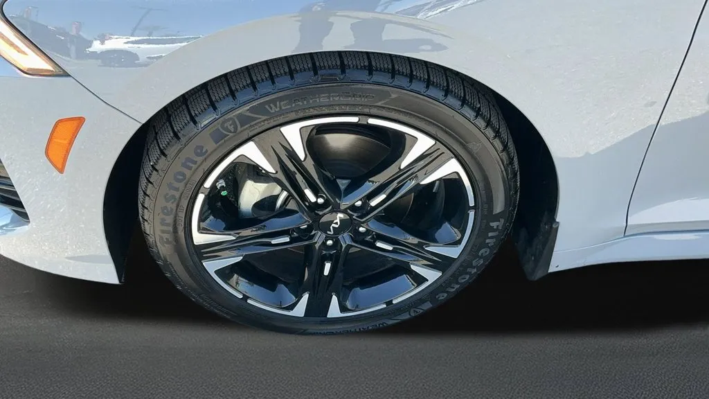 Kia K5 photo 12
