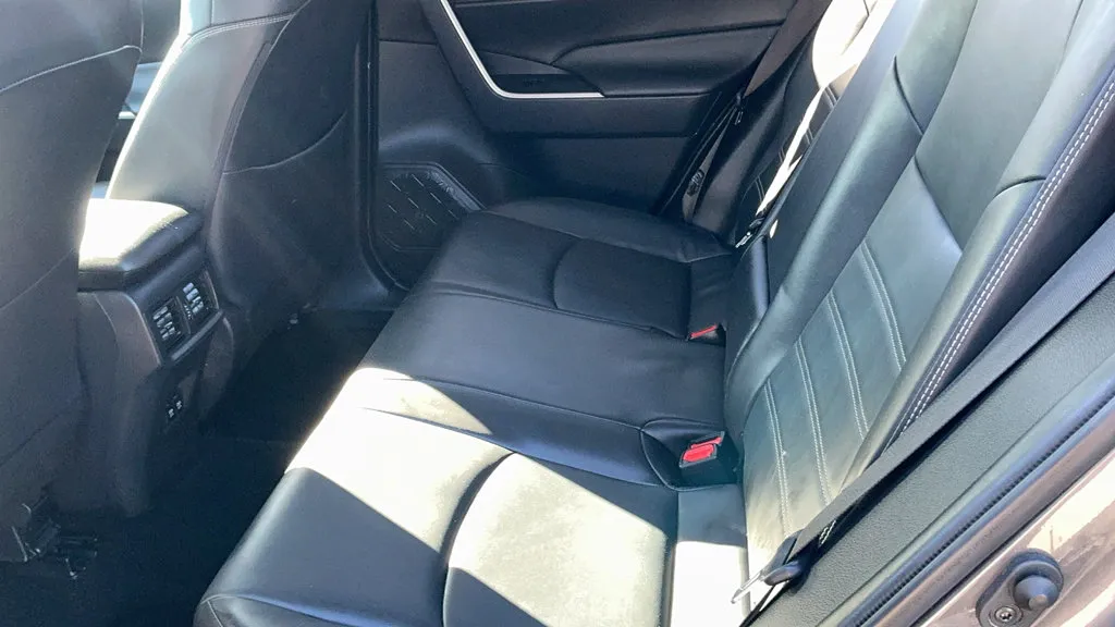 Toyota RAV4 photo 16