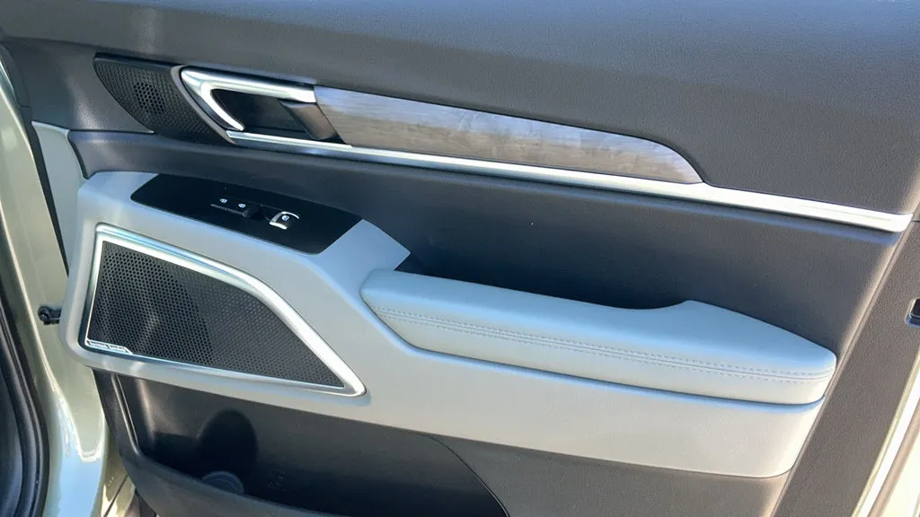 Kia Telluride photo 21