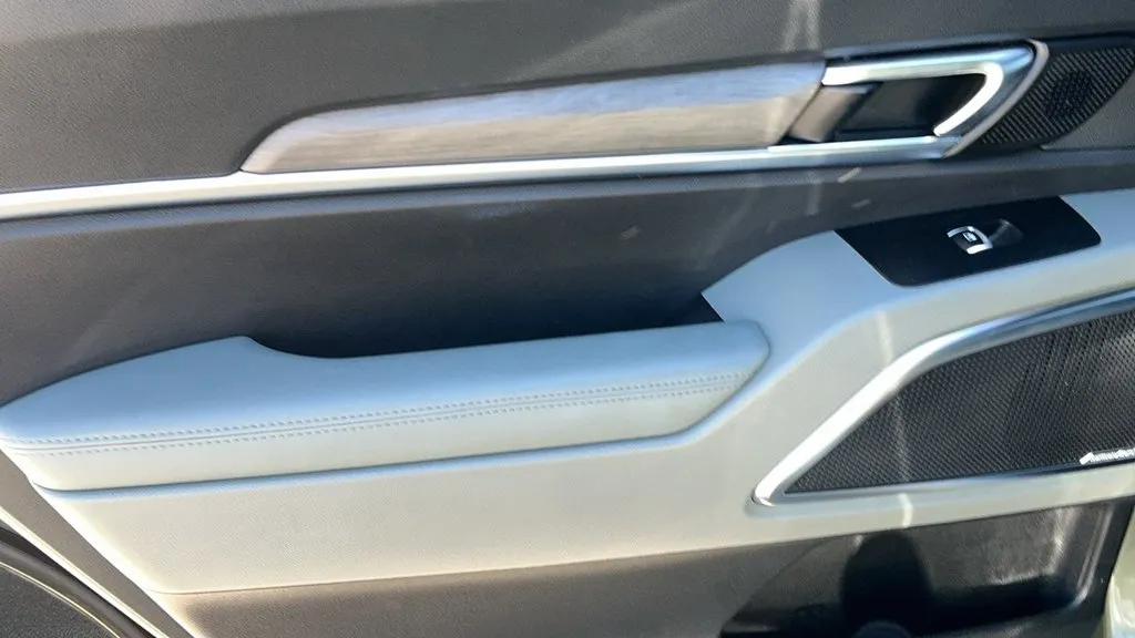 Kia Telluride photo 17