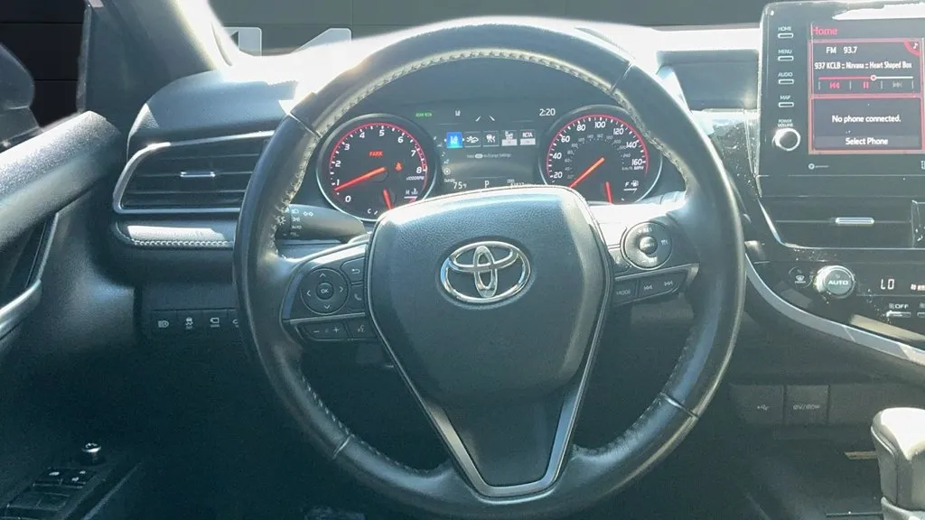 Toyota Camry photo 23