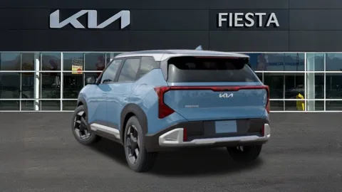 More photos of 2027 Kia Seltos S at Fiesta Kia, CA