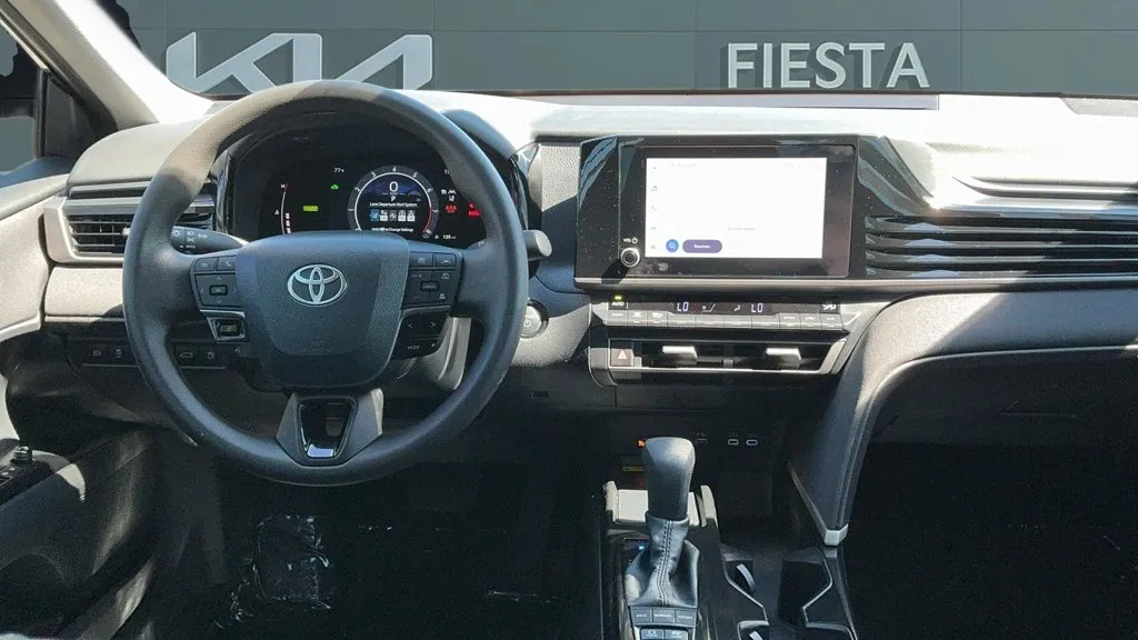 Toyota Camry photo 22