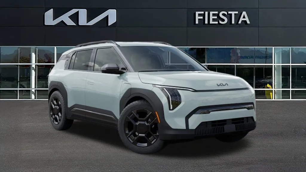 Kia EV3 photo 9