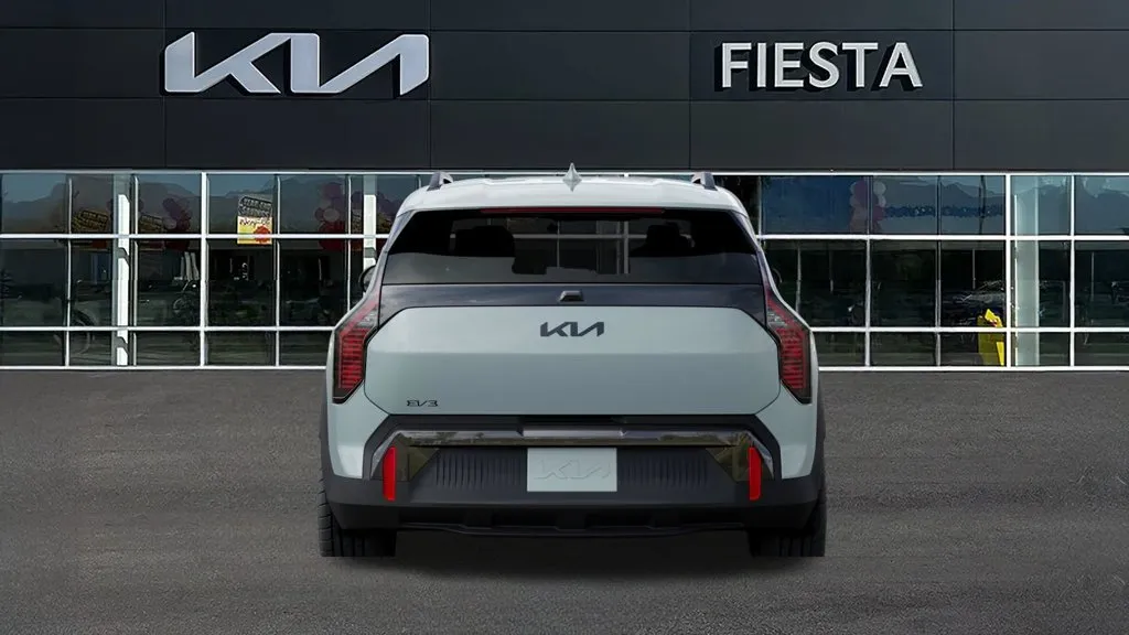 Kia EV3 photo 15