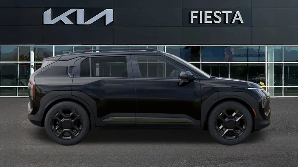 Kia EV3 photo 8