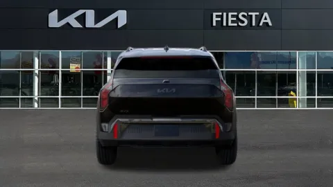 More photos of 2027 Kia EV3 Wind at Fiesta Kia, CA