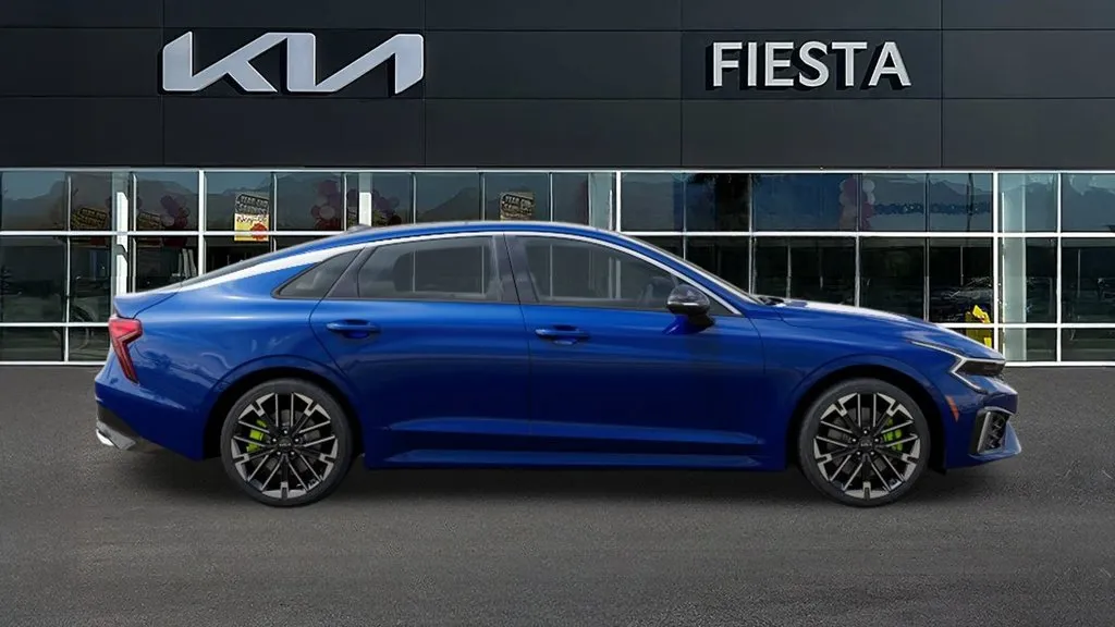 Kia K5 photo 8
