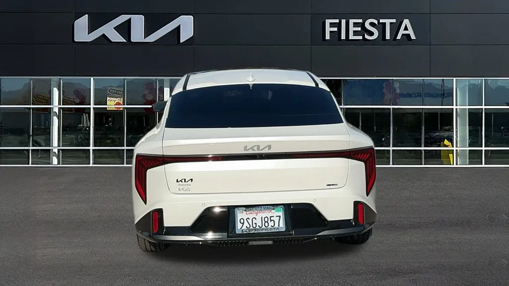 Kia K4 photo 5