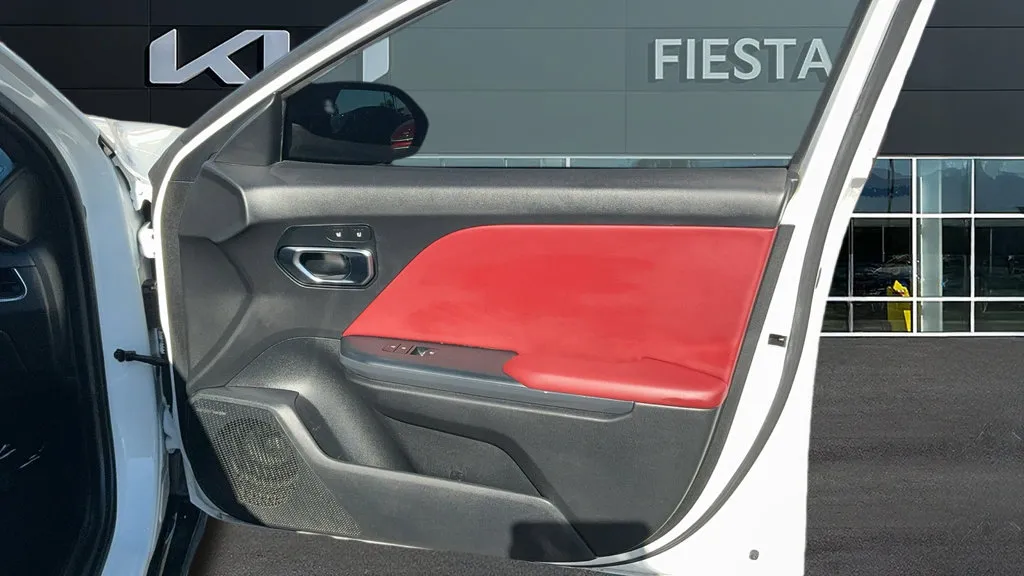 Kia K4 photo 21