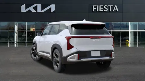 More photos of 2027 Kia Seltos EX at Fiesta Kia, CA