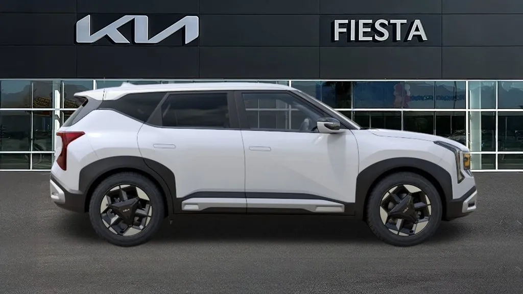 Kia Seltos photo 8