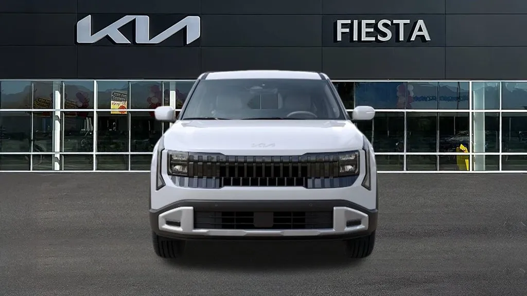 Kia Seltos photo 2