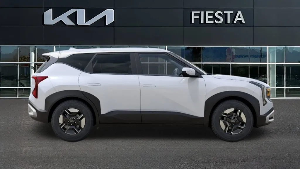 Kia Seltos photo 8