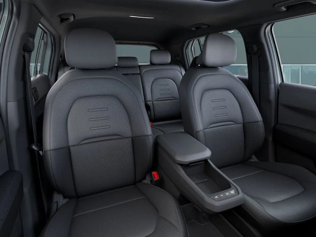 Kia EV3 photo 17