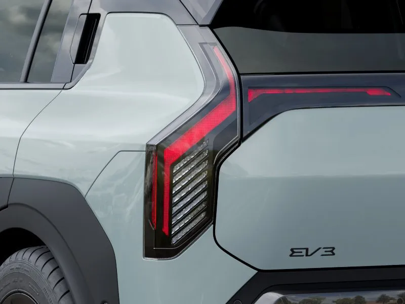 Kia EV3 photo 13