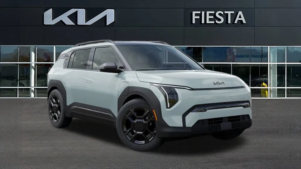 Kia EV3 photo 9