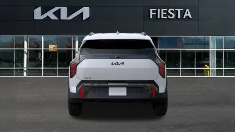 More photos of 2027 Kia EV3 Wind at Fiesta Kia, CA