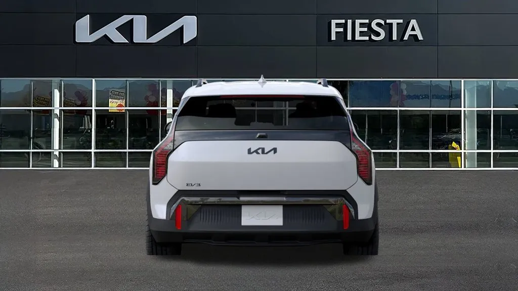 Kia EV3 photo 15