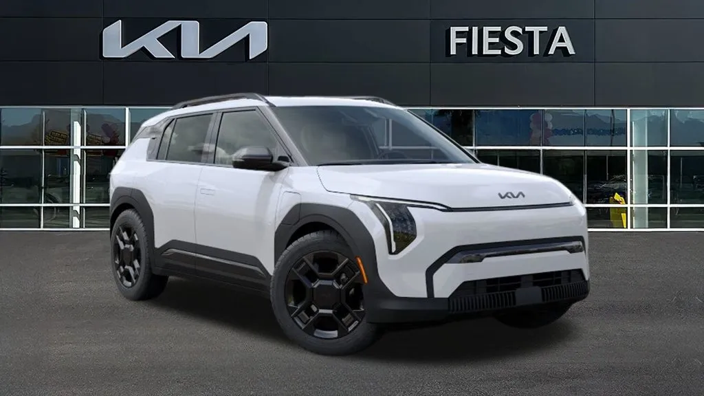 Kia EV3 photo 9