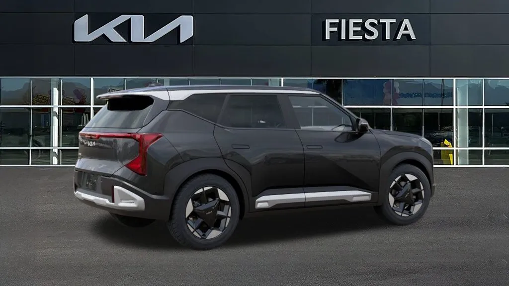 Kia Seltos photo 6